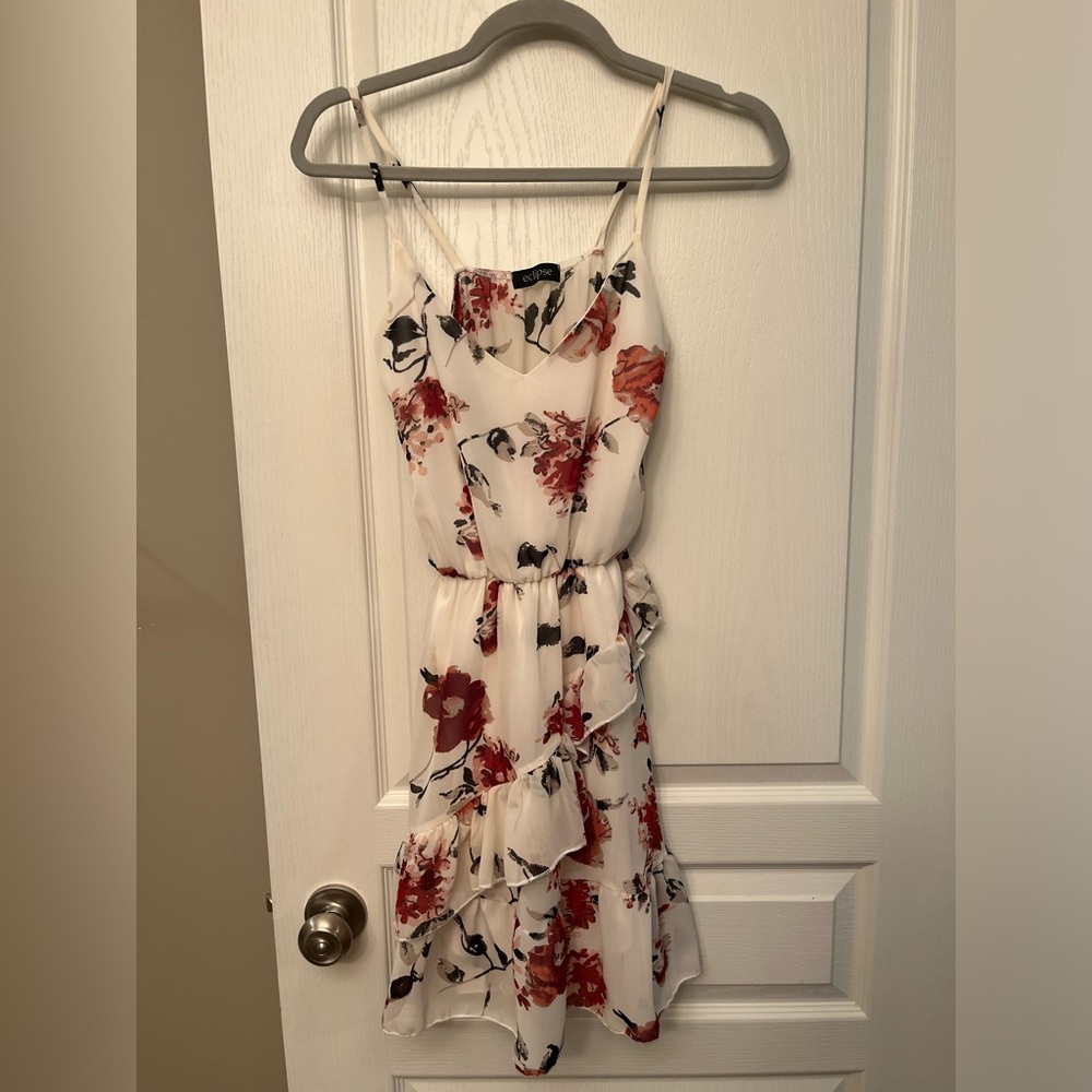 Lightweight summer dress super flattering